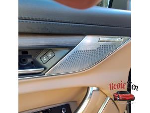Jaguar XF 2.0 P250 Turbo 16V Épave (2021, Vert)