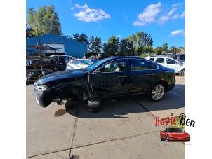 Jaguar XF 2.0 P250 Turbo 16V Épave (2021, Vert)