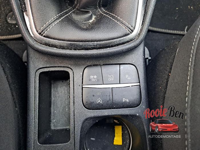 Ford Fiesta 7 1.0 EcoBoost 12V Épave (2020, Bleu)