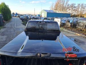 Dodge 1500 Crew Cab 5.7 Hemi V8 4x4 Samochód złomowany (2023, Czarny)