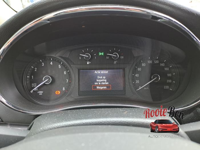 Opel Mokka/Mokka X 1.4 Turbo 16V 4x2 Épave (2017, Gris)