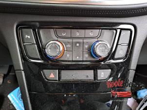 Opel Mokka/Mokka X 1.4 Turbo 16V 4x2 Épave (2017, Gris)