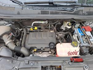 Opel Mokka/Mokka X 1.4 Turbo 16V 4x2 Épave (2017, Gris)