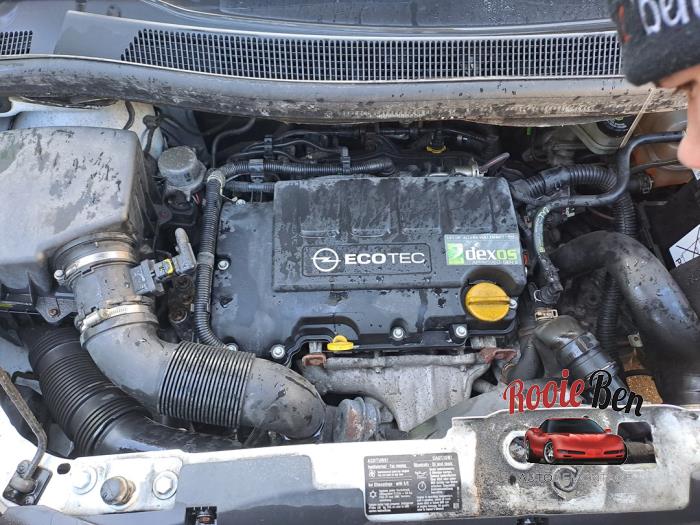Opel Meriva 1.4 Turbo 16V Ecotec Samochód złomowany (2010, Bialy)