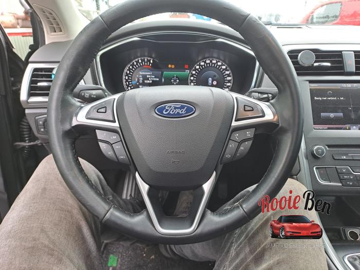 Ford Mondeo V 1.5 EcoBoost 16V Épave (2016, Vert)