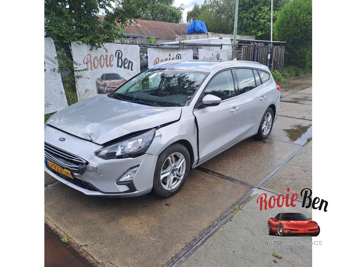 Ford Focus 4 Wagon 1.0 Ti-VCT EcoBoost 12V 125 Épave (2020, Gris)