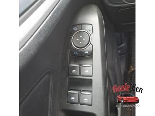 Ford Focus 4 Wagon 1.0 Ti-VCT EcoBoost 12V 125 Épave (2020, Gris)
