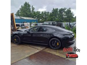 Porsche Panamera 4.0 V8 32V Turbo S E-Hybrid  (Épave)