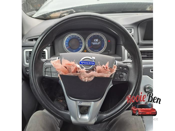 Volvo V70 1.6 T4 16V Vehículo de desguace (2013, Gris)