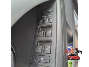 Volvo V70 1.6 T4 16V Vehículo de desguace (2013, Gris)