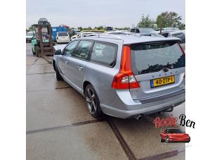 Volvo V70 1.6 T4 16V Vehículo de desguace (2013, Gris)