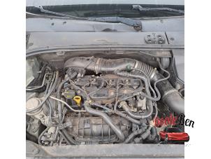 Volvo V70 1.6 T4 16V Vehículo de desguace (2013, Gris)