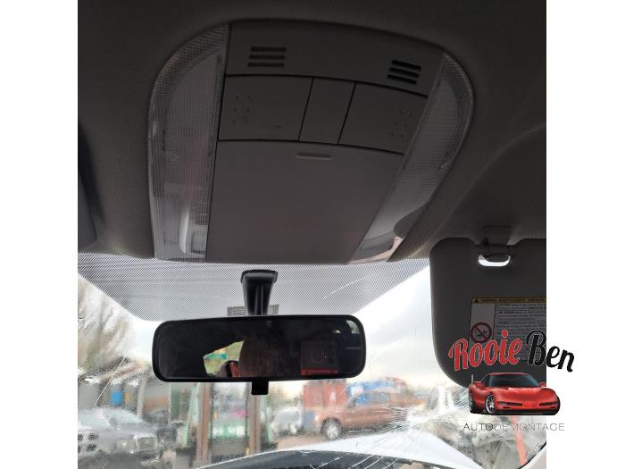 Toyota Auris 1.8 16V HSD Full Hybrid Skadat fordon (2011, GRIJS)