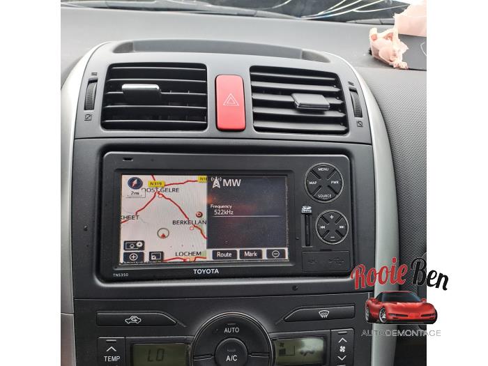 Toyota Auris 1.8 16V HSD Full Hybrid Skadat fordon (2011, GRIJS)