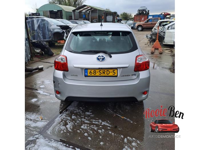 Toyota Auris 1.8 16V HSD Full Hybrid Skadat fordon (2011, GRIJS)