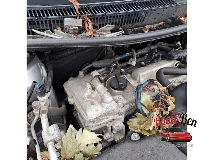 Toyota Auris 1.8 16V HSD Full Hybrid Skadat fordon (2011, GRIJS)