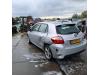 Toyota Auris 1.8 16V HSD Full Hybrid Skadat fordon (2011, GRIJS)