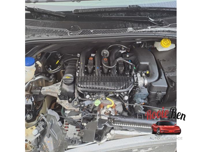 Citroen C3 1.2 Vti 12V PureTech Samochód złomowany (2024, Szary)