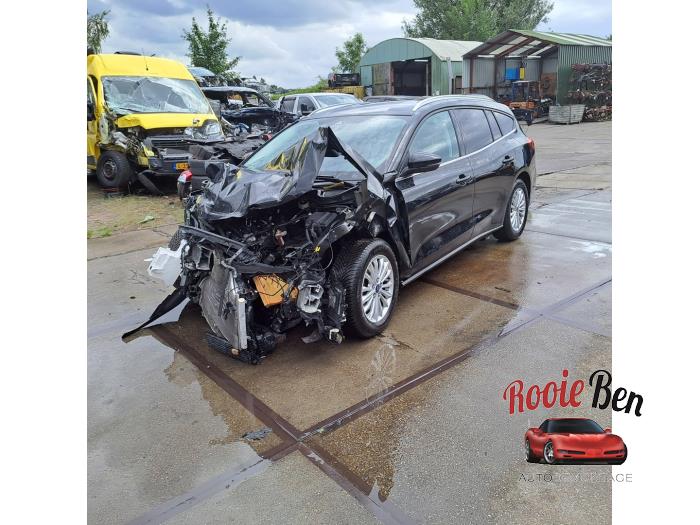 Ford Focus 4 Wagon 1.0 Ti-VCT EcoBoost 12V 125 Samochód złomowany (2020, Czarny)