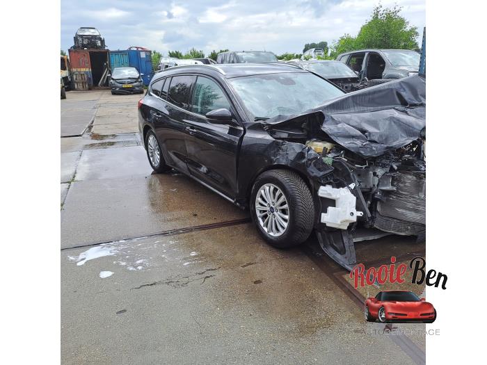 Ford Focus 4 Wagon 1.0 Ti-VCT EcoBoost 12V 125 Samochód złomowany (2020, Czarny)