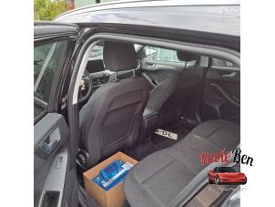 Ford Focus 4 Wagon 1.0 Ti-VCT EcoBoost 12V 125 Samochód złomowany (2020, Czarny)