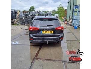 Ford Focus 4 Wagon 1.0 Ti-VCT EcoBoost 12V 125 Samochód złomowany (2020, Czarny)