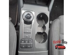 Ford Focus 4 Wagon 1.0 Ti-VCT EcoBoost 12V 125 Samochód złomowany (2020, Czarny)