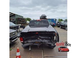 Dodge Ram 1500 5.7 V8 Hemi 1500 4x2 Unfallauto (2011, Schwarz)