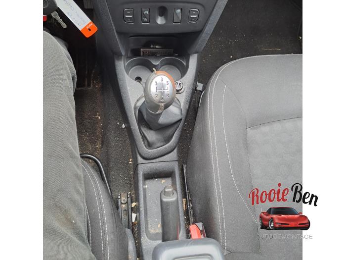Dacia Logan MCV II/III/Sandero Wagon 0.9 TCE 12V Coche dañado (2014, Negro)