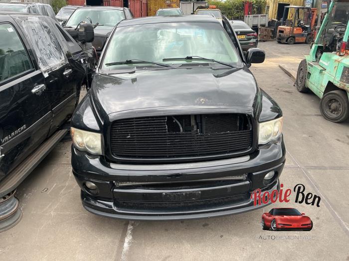 Dodge Ram 1500 5.7 V8 Hemi 1500 4x4  (Desguace)