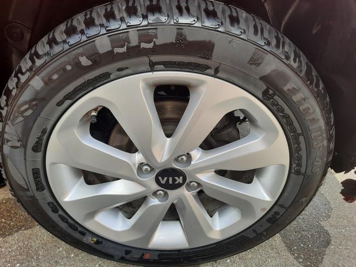 Kia Rio III 1.2 CVVT 16V Vehículo de desguace (2016, Rojo)