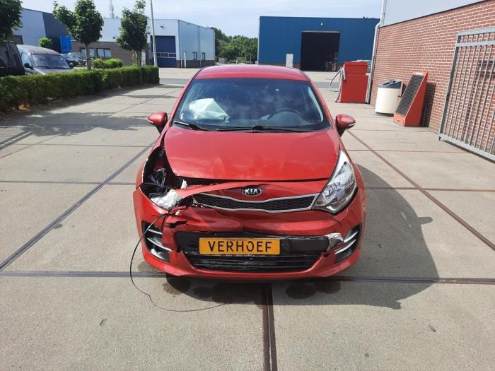 Kia Rio III 1.2 CVVT 16V Vehículo de desguace (2016, Rojo)