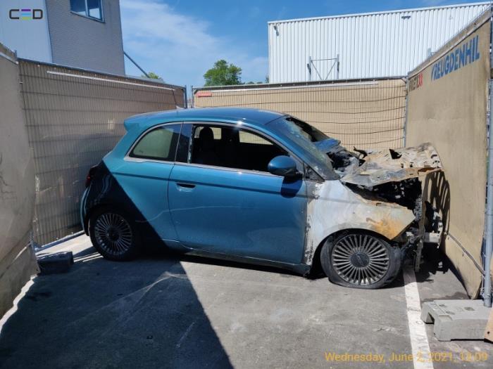 Fiat 500 Salvage vehicle (2020, Green) Verhoef Cars & Parts