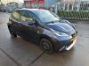 Toyota Aygo 1.0 12V VVT-i Skrotfordon (2017, BLAUW)