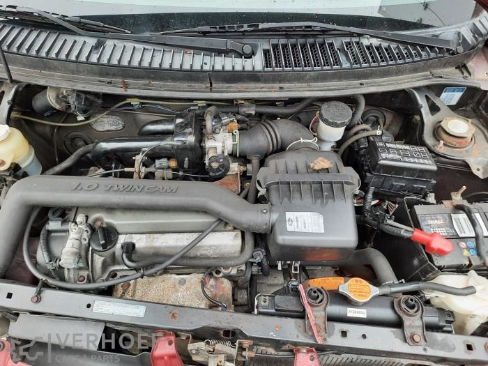 Daihatsu storia 2002