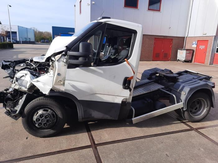 Iveco New Daily VI 33.180,35.180,52.180,60.180, 70.180. 72.180 Salvage vehicle (2017, White)
