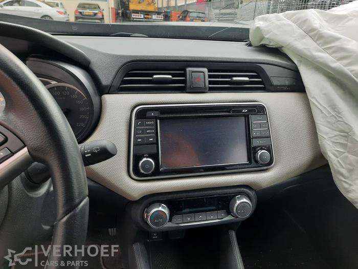 Nissan Micra 0.9 IG-T 12V Samochód złomowany (2019, Szary)