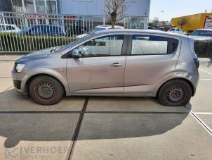 Chevrolet Aveo 1.3 D 16V Samochód złomowany (2013, Szary)