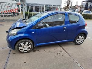 Toyota Aygo 1.0 12V VVT-i Épave (2007, Bleu)