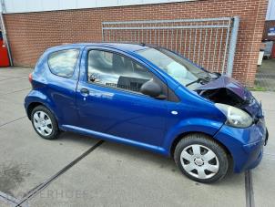 Toyota Aygo 1.0 12V VVT-i Épave (2007, Bleu)