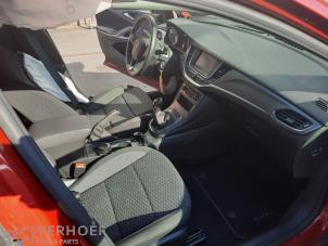 Opel Astra K 1.2 Turbo 12V Épave (2020, Rouge)