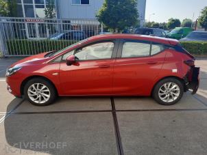 Opel Astra K 1.2 Turbo 12V Épave (2020, Rouge)