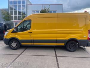 Ford Transit 2.0 TDCi 16V Eco Blue 130 Samochód złomowany (2019, Zólty)