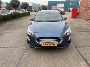 Ford Focus 4 1.0 Ti-VCT EcoBoost 12V 100 Épave (2019, Bleu)