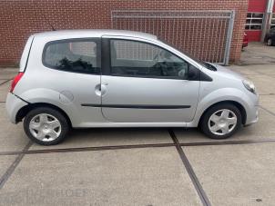 Renault Twingo II 1.2 Épave (2008, Gris)