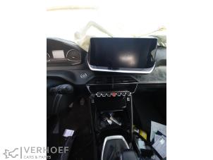 Peugeot 2008 1.2 VTi 12V PureTech 130 Épave (2021, Gris)