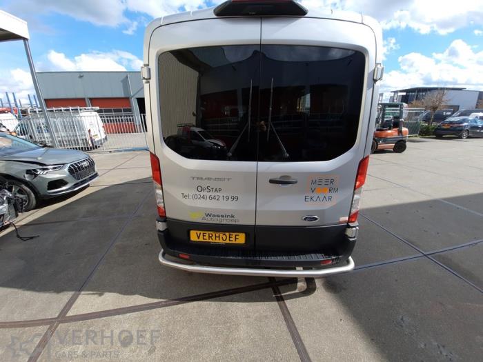 Ford Transit Custom 2.0 TDCi 16V Eco Blue 130 Épave (2020, Gris)