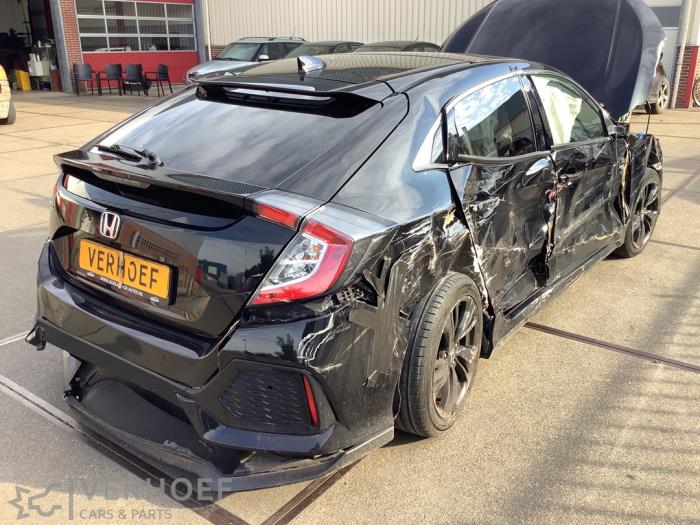 Honda Civic 1.0i VTEC Turbo 12V Épave (2018, Noir)