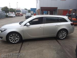 Opel Insignia Sports Tourer 2.0 CDTI 16V 140 ecoFLEX Samochód złomowany (2014, Szary)