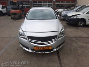 Opel Insignia Sports Tourer 2.0 CDTI 16V 140 ecoFLEX Samochód złomowany (2014, Szary)